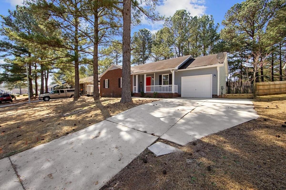 The Cliffdale Cottage Fayetteville Eksteriør billede
